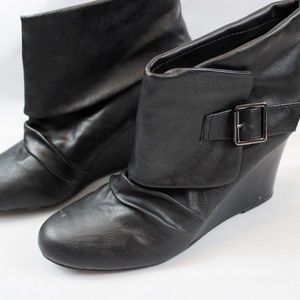 MADDEN GIRL BLACK WEDGE BOOT B17